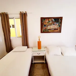 2* Hostel La Casona